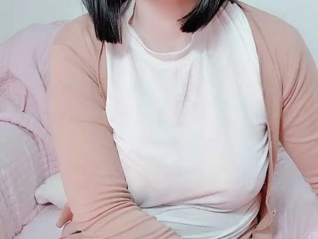 Live sex webcam photo for Lee-haeri #290345119