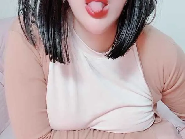 Live sex webcam photo for Lee-haeri #290360519