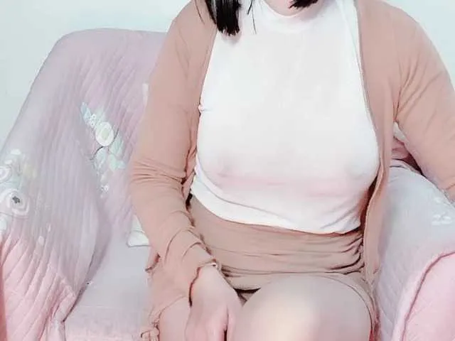 Live sex webcam photo for Lee-haeri #290790925