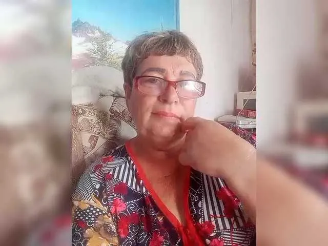 Live sex webcam photo for LeeNel #288186423