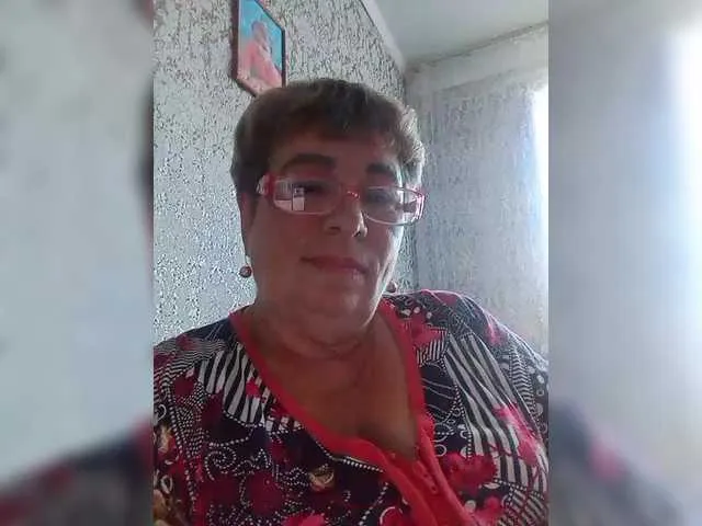 Live sex webcam photo for LeeNel #289365690