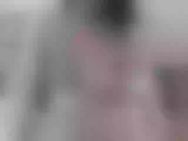 Live sex webcam photo for LeeYeong #277446899