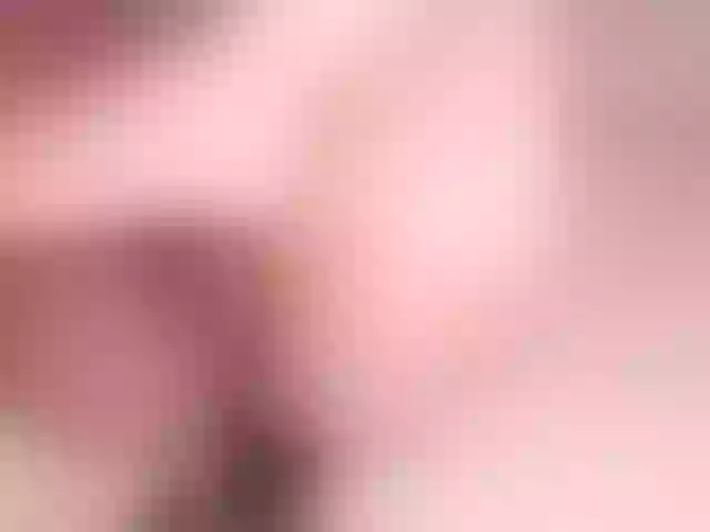 Live sex webcam photo for LeenyLipss #277434954