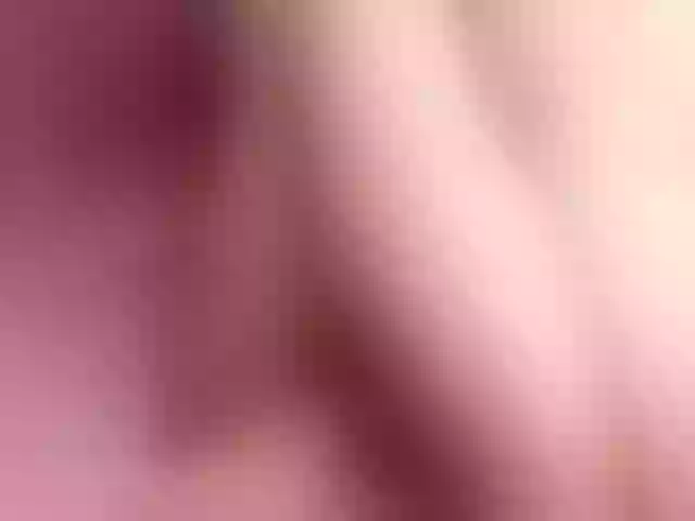 Live sex webcam photo for LeenyLipss #277970726