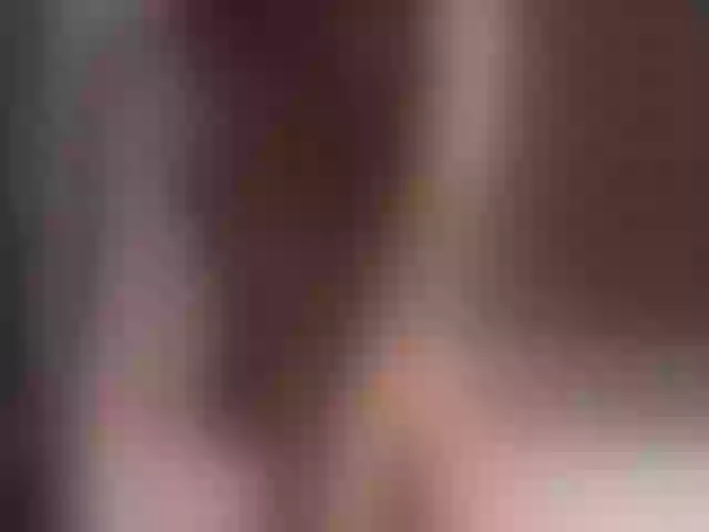 Live sex webcam photo for LeenyLipss #290131739