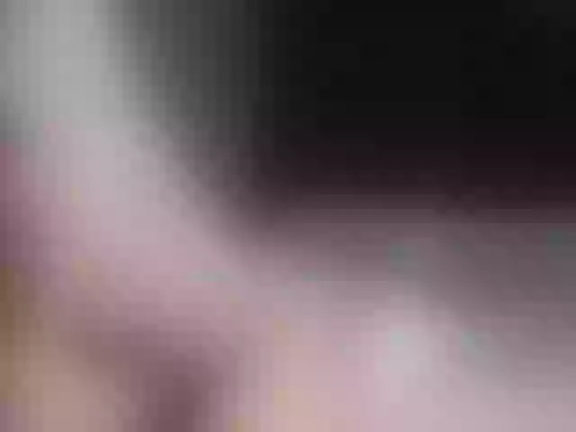 Live sex webcam photo for LeenyLipss #290545999