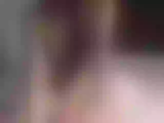 Live sex webcam photo for LeenyLipss #290606173