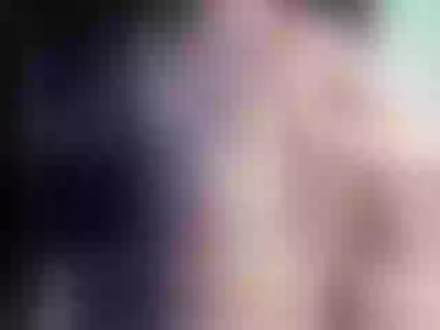 Live sex webcam photo for LeenyLipss #290919257