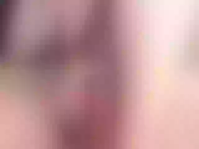 Live sex webcam photo for LeenyLipss #290935782