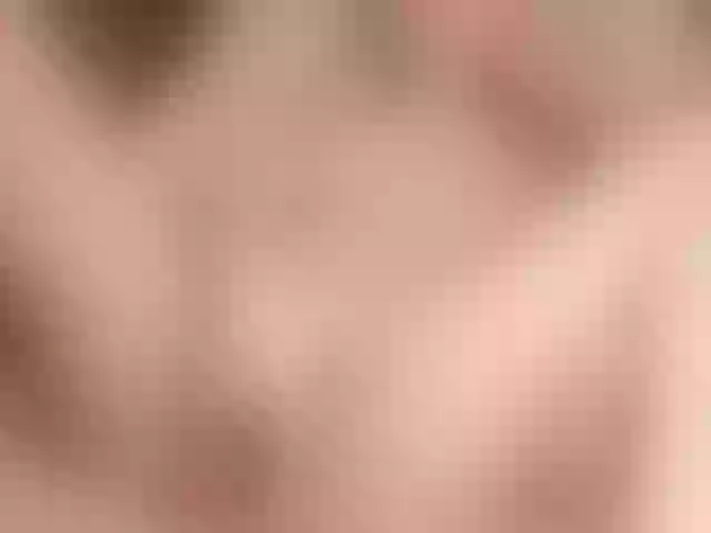 Live sex webcam photo for LeenyLipss #291027557