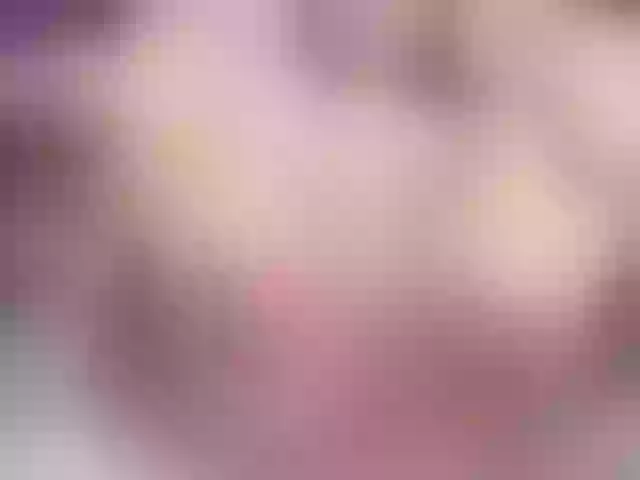 Live sex webcam photo for LeenyLipss #291312619
