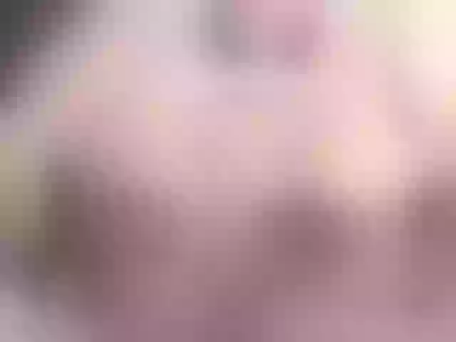 Live sex webcam photo for LeenyLipss #291360217
