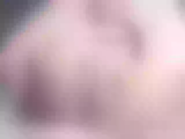 Live sex webcam photo for LeenyLipss #291445662