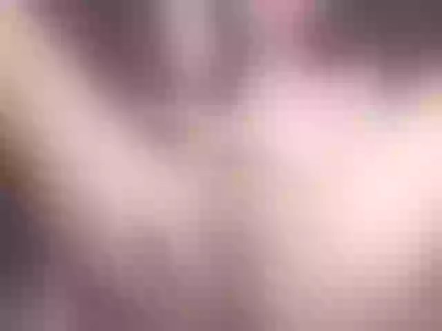 Live sex webcam photo for LeenyLipss #291533988