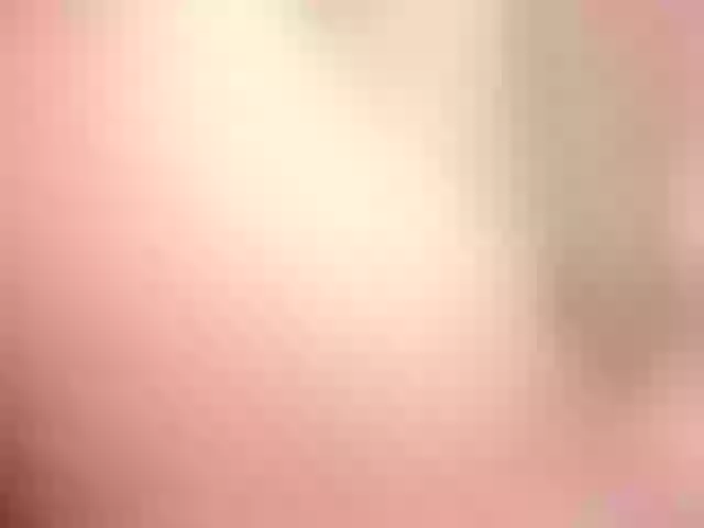 Live sex webcam photo for LeenyLipss #291843895