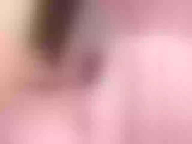 Live sex webcam photo for LeenyLipss #292253286