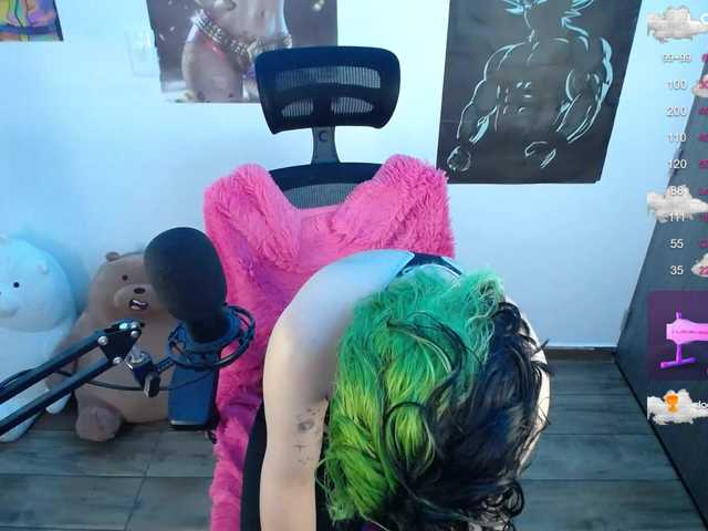 Live sex webcam photo for Leep2-0 #277101801