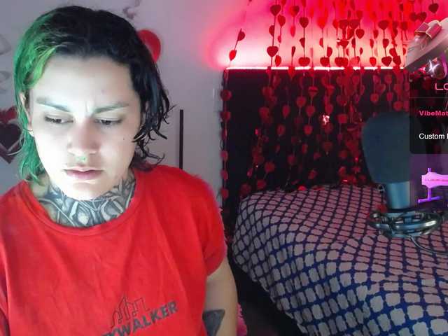 Live sex webcam photo for Leep2-0 #277321524