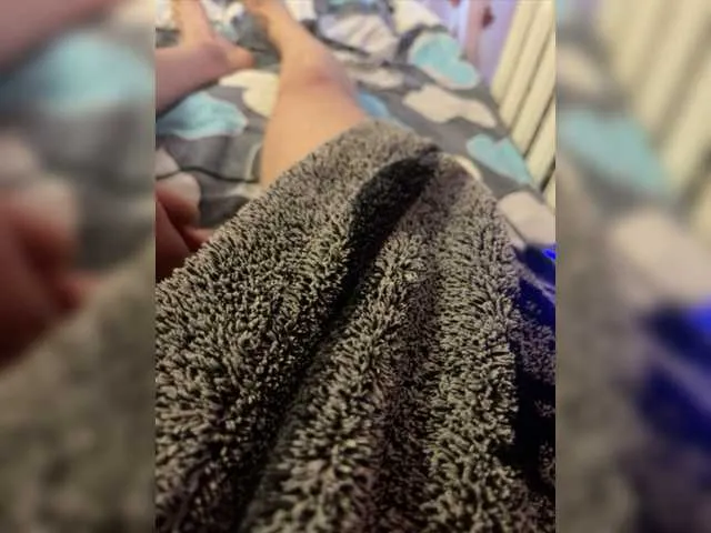 Live sex webcam photo for Legion240 #277882831