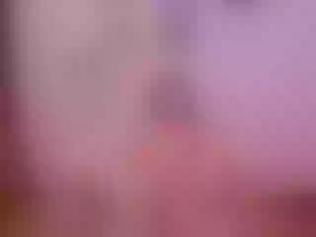 Live sex webcam photo for LeidySe20 #276337971