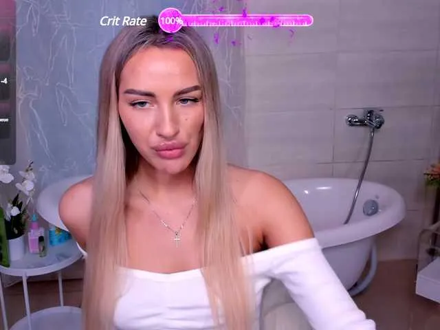Live sex webcam photo for LeilaFlower #290493682