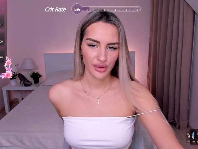 Live sex webcam photo for LeilaFlower #290613174