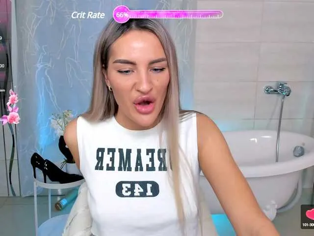 Live sex webcam photo for LeilaFlower #290694895