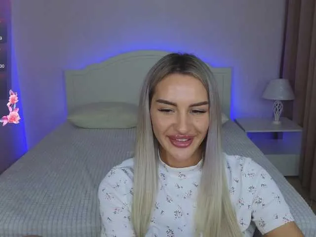 Live sex webcam photo for LeilaFlower #291143852