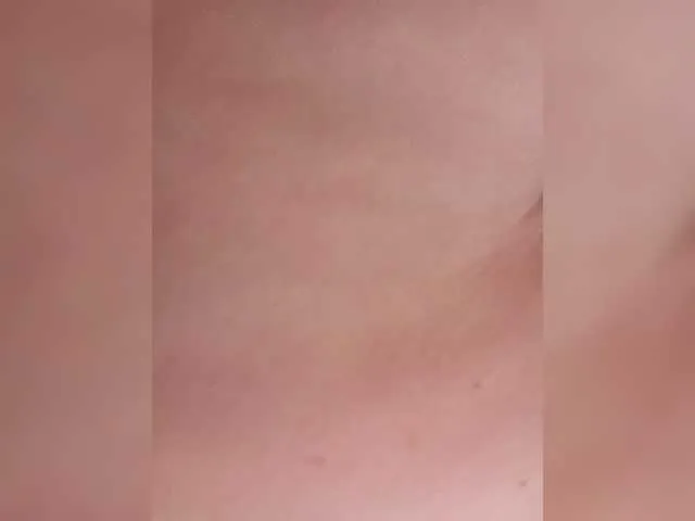 Live sex webcam photo for LeilaNightova #278147301