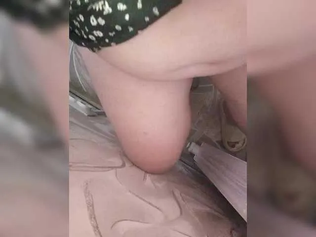 Live sex webcam photo for LeilaNightova #292080385