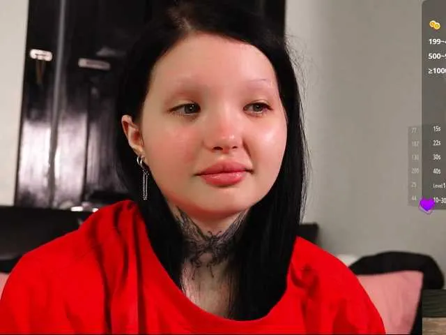 Live sex webcam photo for Leinbone #291405495