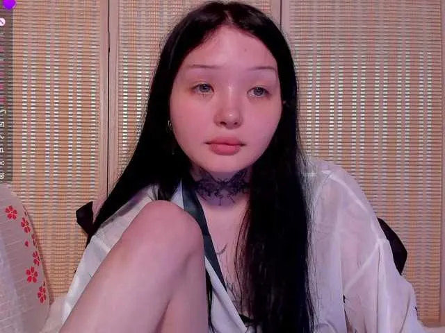 Live sex webcam photo for Leinbone #291818753