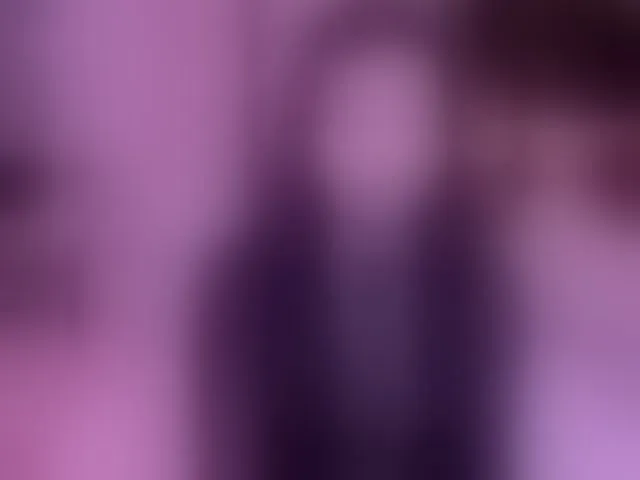 Live sex webcam photo for Leinbone #292426917