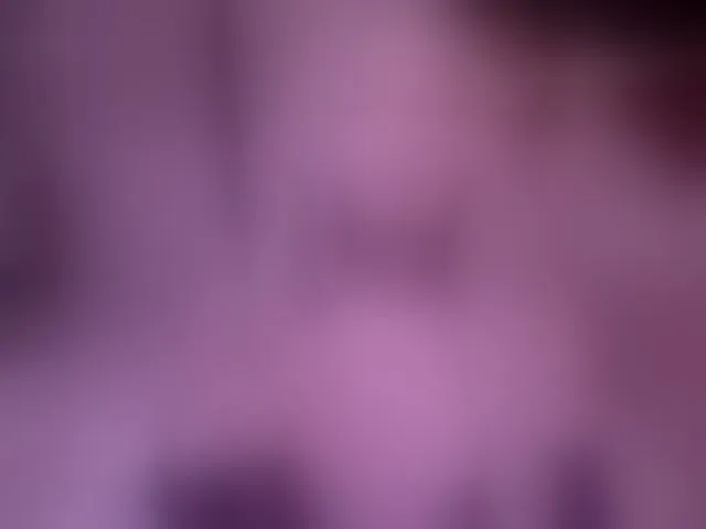 Live sex webcam photo for Leinbone #292559319