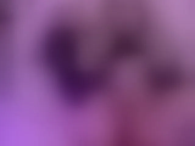 Live sex webcam photo for Leinbone #292841062