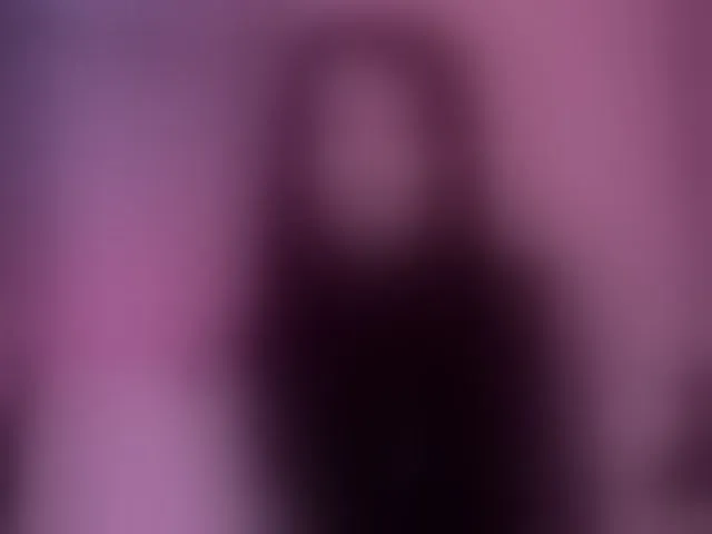 Live sex webcam photo for Leinbone #293184924