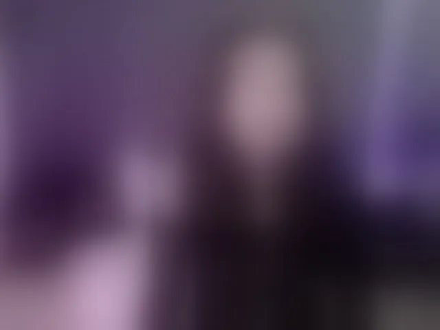 Live sex webcam photo for Leinbone #293985045