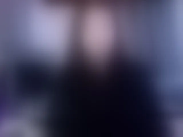 Live sex webcam photo for Leinbone #294015780