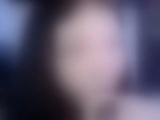 Live sex webcam photo for Leinbone #294068702