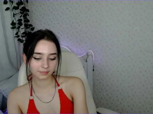 Live sex webcam photo for LeisiBony #276653483