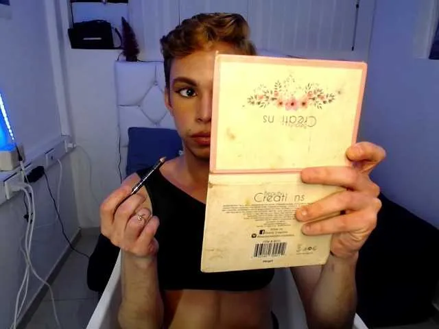 Live sex webcam photo for LeitoTwink #273929672