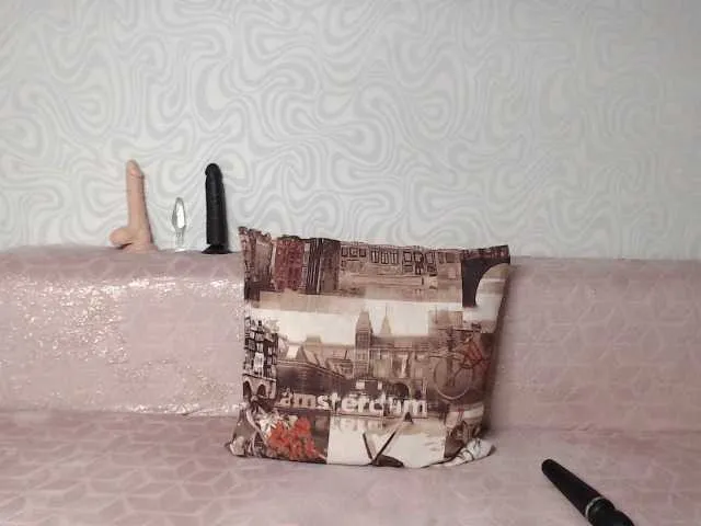 Live sex webcam photo for Lelapopins #275474100