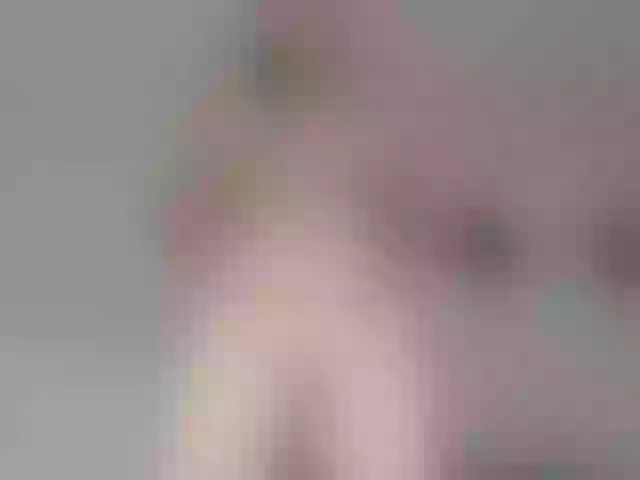 Live sex webcam photo for Lelena13 #290849552