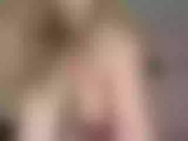 Live sex webcam photo for Lelena13 #290932493