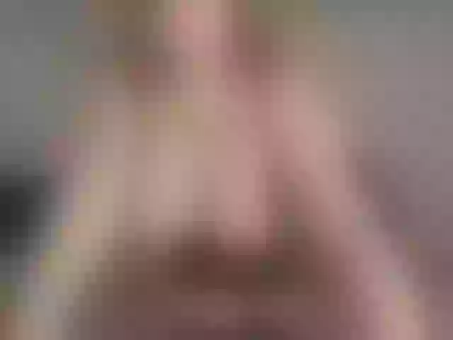 Live sex webcam photo for Lelena13 #291571636