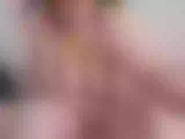 Live sex webcam photo for Lelena13 #292063123