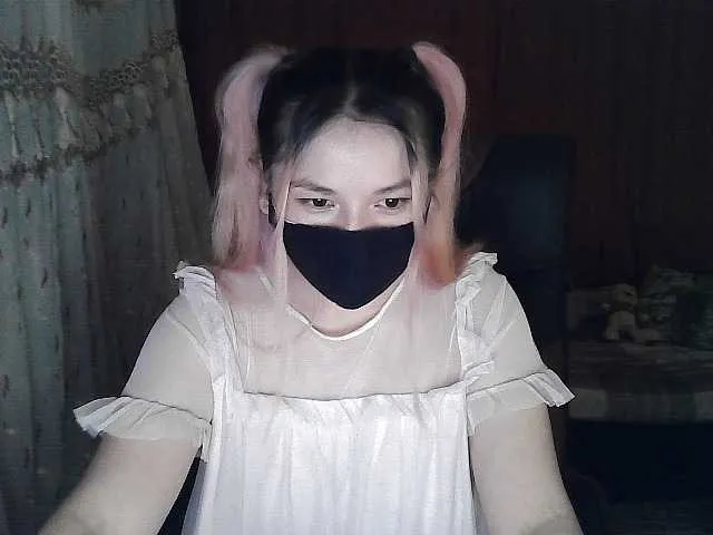 Live sex webcam photo for Lemonka13 #273190984