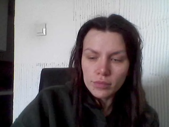 Live sex webcam photo for Lena6629 #273091712