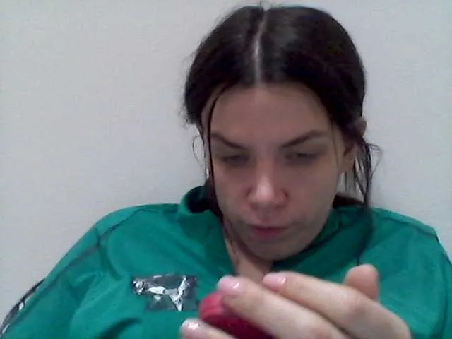 Live sex webcam photo for Lena6629 #273195448