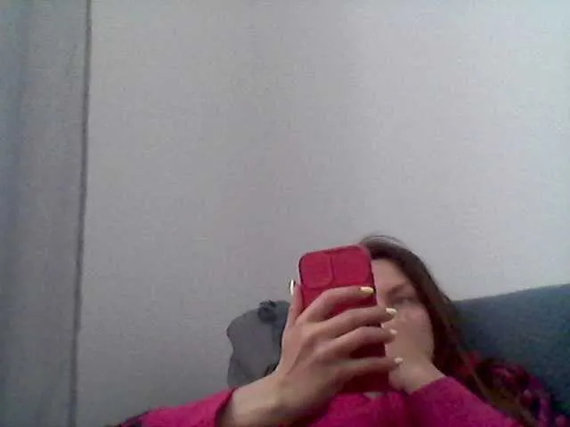 Live sex webcam photo for Lena6629 #274052701